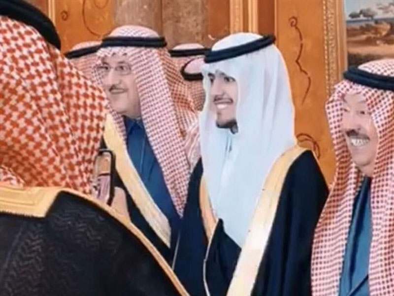 أفراد العائلة المالكة في حفل زفاف الأمير عبد الإله بن سلطان